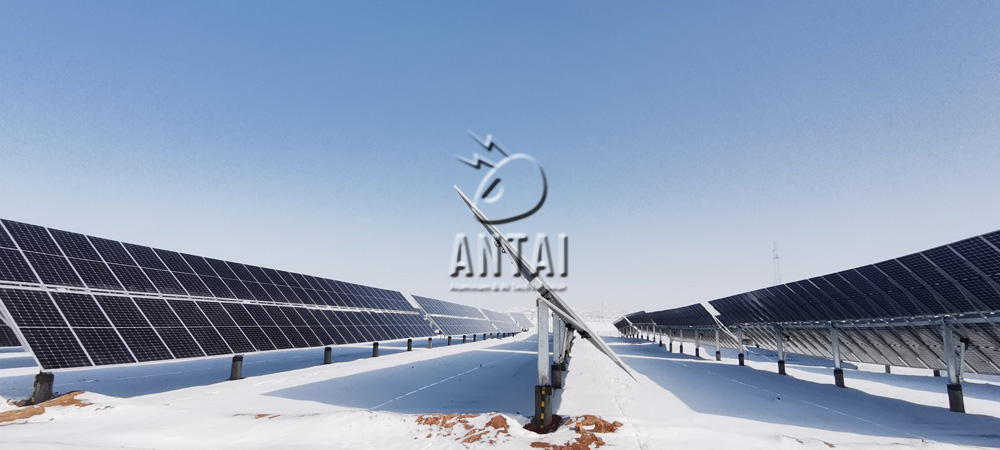 solar panel tracking system