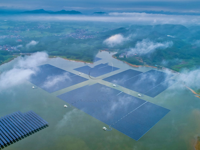  90MW - フローティング PV マウント